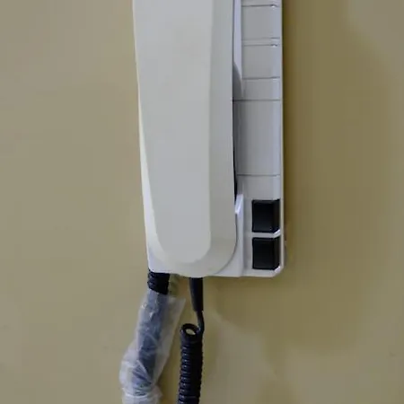 アパート White Tower Office-apartment